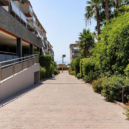Апартаменты Monko Malibu Торремолинос Экстерьер фото
